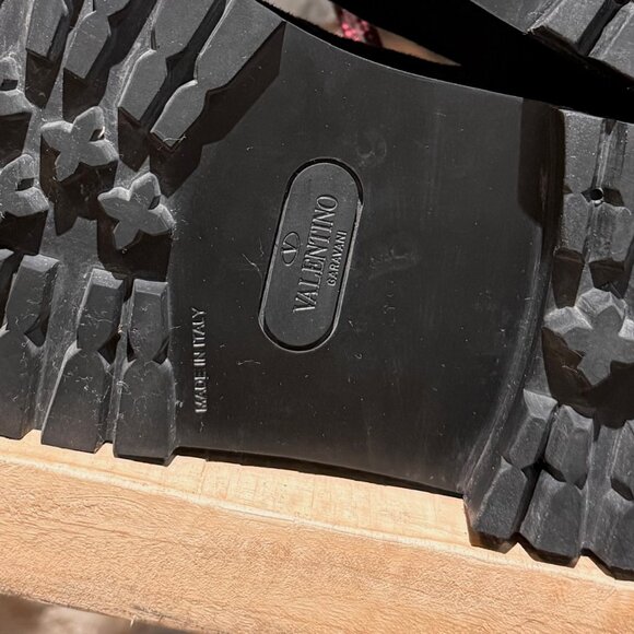 Valentino Black Suede Shearling Lined Winter Hiking Boots - Picture 7 of 13